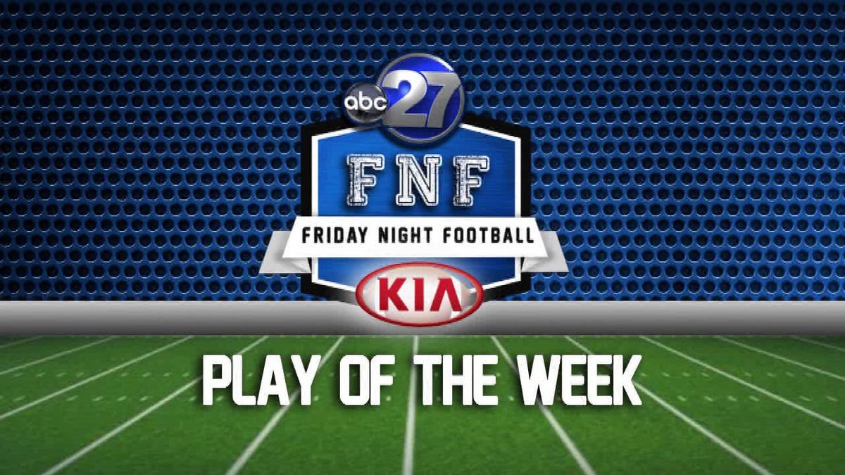 AlisonPosey14's tweet photo. Time for our FINAL Kia Play of the Week of the year!

Play #1: @TCHSBulldogFB's Josh Mixon --> @ChrisReaves3 catch!

https://t.co/TI2sowUmCt https://t.co/kmVBu5Bdq7
