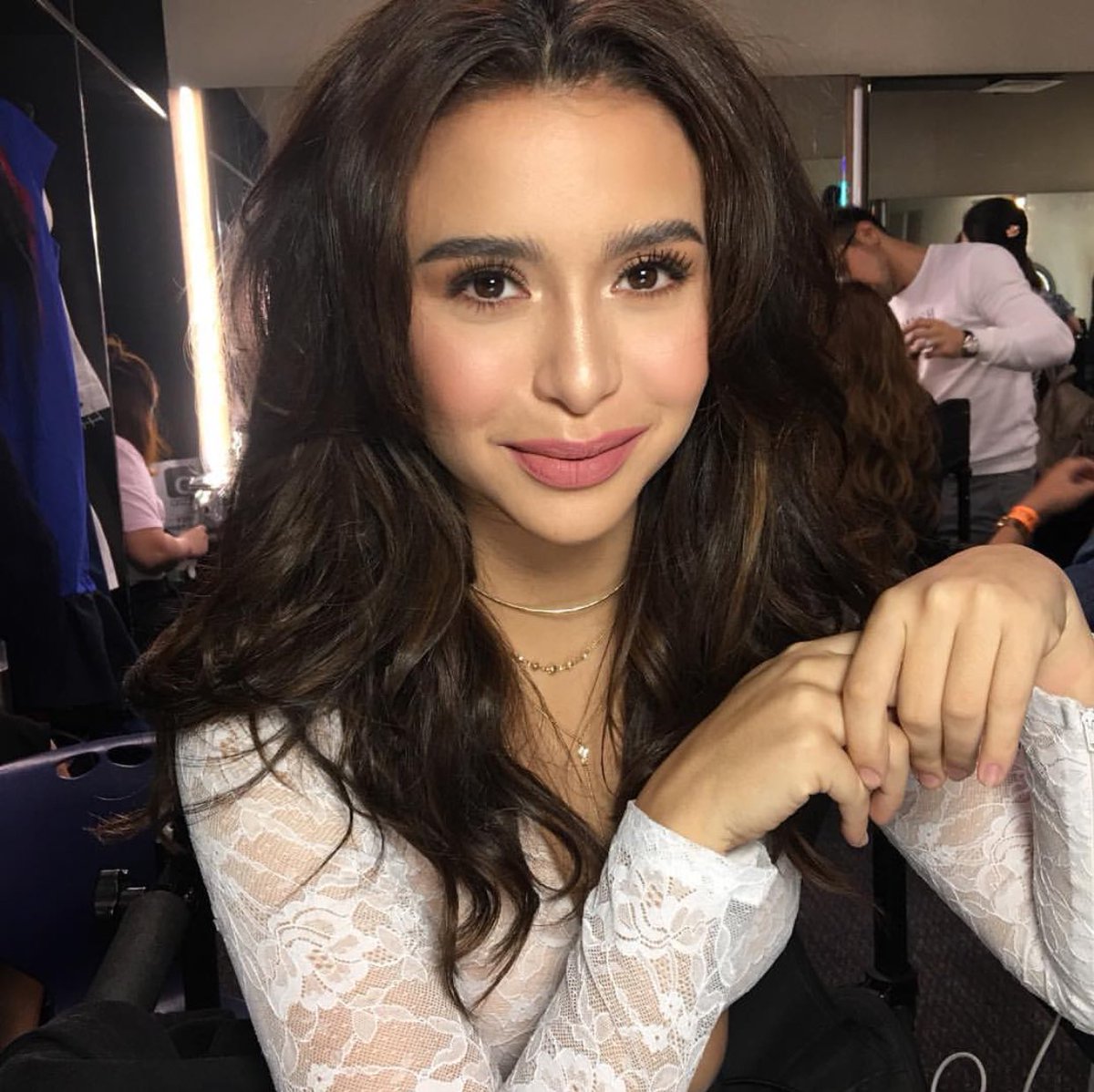 yassifiedPH's tweet photo. Yassi Pressman’s look on #ASAPOParty 📸marbentalanay @Yassizzle #glam https://t.co/mGb7AKKdiC