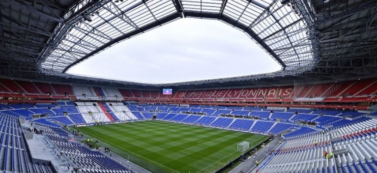 Paysalia's tweet photo. A lire sur #BlogPaysalia : découvrez les coulisses du @GroupamaStadium avec la Journée Wellgreen https://t.co/qOyKvcte9O https://t.co/UsUAHL5l9J