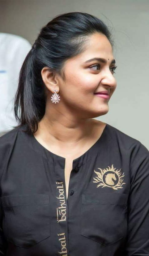     HAPPY BIRTHDAY ANUSHKA SHETTY 