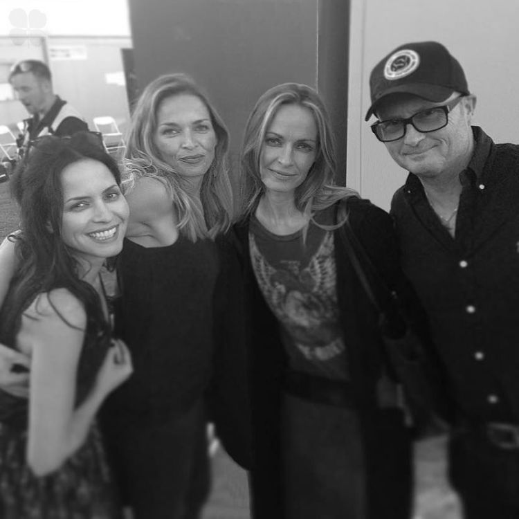 Corrs_Archive's tweet photo. Backstage @CCorr_Official @ACorr_Official @Sharon_Corr  @Jimcorrsays @CorrsOfficial #thecorrs #andreacorr #carolinecorr #sharoncorr #jimcorr https://t.co/D6aptB5NDG
