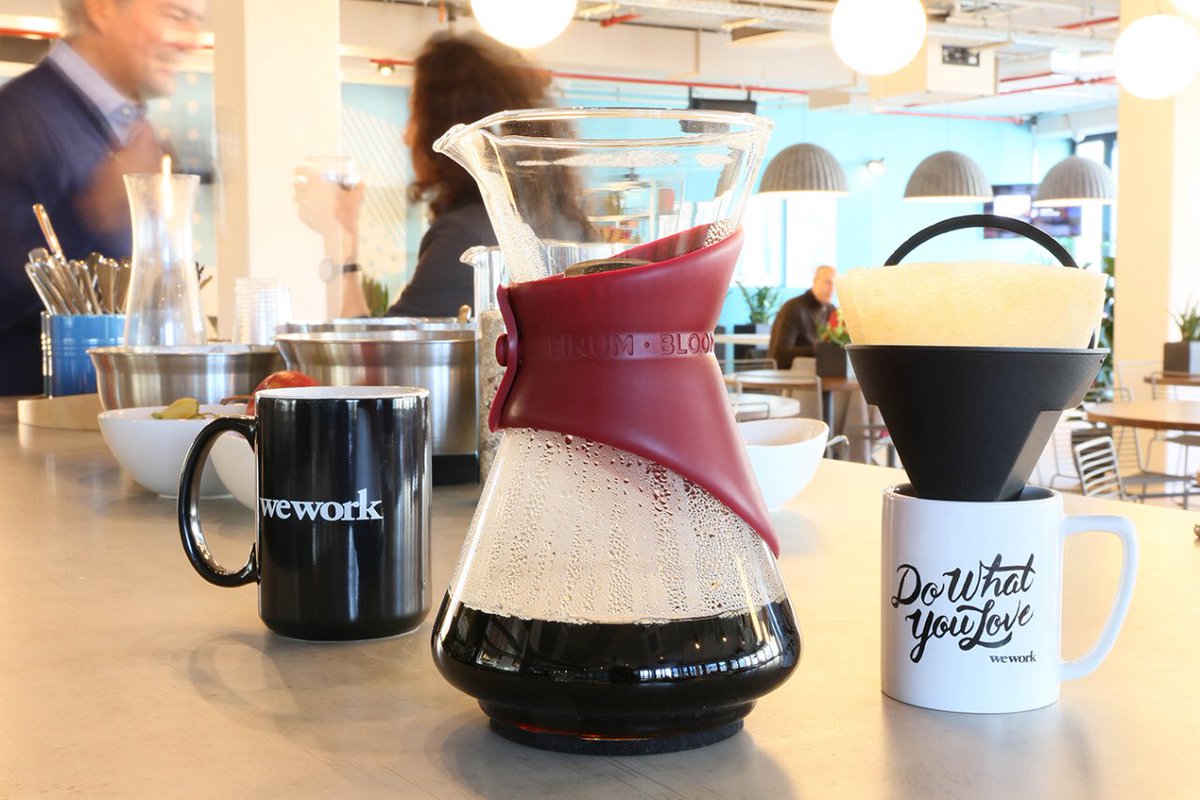 Coffee Time <a href="/WeWork/">WeWork</a> <a href="/hamburg_de/">hamburg.de</a> <a href="/christianjustus/">Christian Justus</a> with #finum #pourover #dripcoffee #bloomandflow