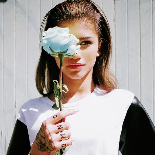 rtactors's tweet image. zendaya coleman | september 1, 1996