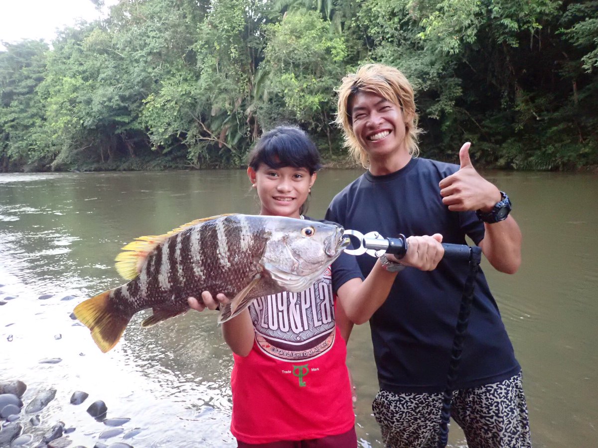 怪魚ハンター山根兄弟 兄 Kimi 無事に山から降りてきました インドネシア 山間部でのパプアンバスを探した今回の旅 渓流域において安全面とパプアンバスの生息が確認できましたので 来年から皆様と一緒に行けることになりそうです 詳しくは後日 怪魚ハンター山根兄弟 兄 Kimi 無事に山から降りてきました インドネシア 山間部でのパプアンバスを探した今回の旅 渓流域において安全面とパプアンバスの生息が確認できましたので 来年から皆様と一緒に行けることになりそうです 詳しくは後日
