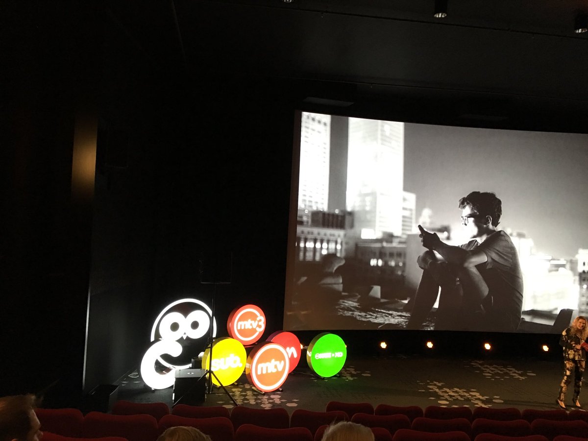 MTV:n kevät 2018. Lehdistö saapumassa paikalle.