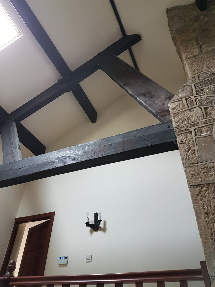 Williams_decor's tweet photo. Large staircase in oxenhope finished using @DuluxDecCentre vinyl matt in gardenia #Yorkshire https://t.co/ts48OuWDJ3