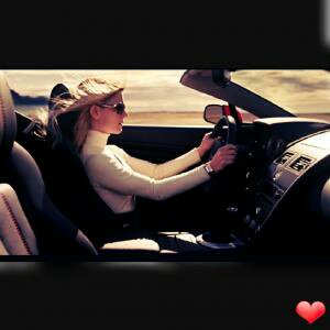 23Tinkoo's tweet photo. OMG! You have to see this. #BIGOLIVE.  
https://t.co/xypPhELv3j https://t.co/00L9Lzet4N