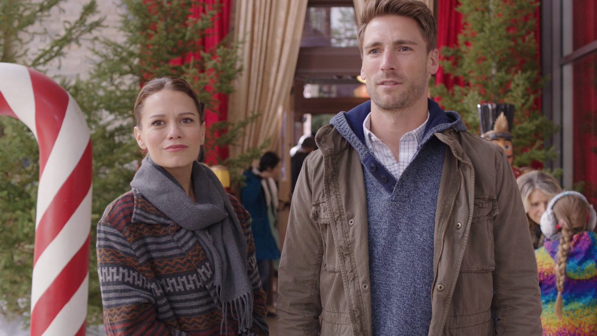 рождество в заснеженной гостинице фильм 2017 кадры. рождество в заснеженной гостинице фильм 2017. рождество в заснеженной гостинице snowed‑inn christmas канада, 2018 год. кадры из кинофильма рождество в заснеженной гостинице. рождество в заснеженной гостинице кадры.