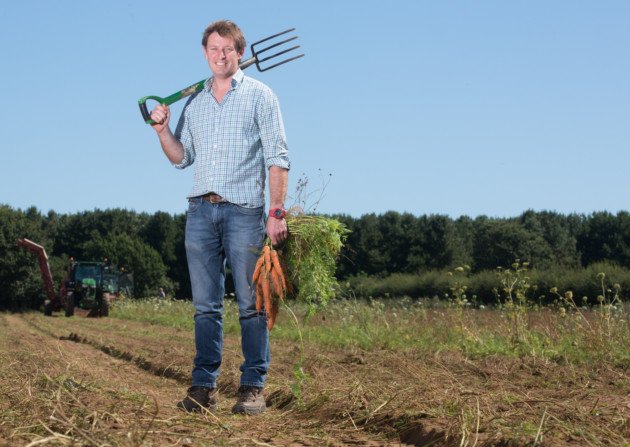 HumdingerProd's tweet photo. We are now delivering #suffolk seasonal fresh #vegetables to YOUR Suffolk kitchen! Who would like some? #HumdingerProduce #ForTheLoveOfVeg https://t.co/sJrMCmbd7T