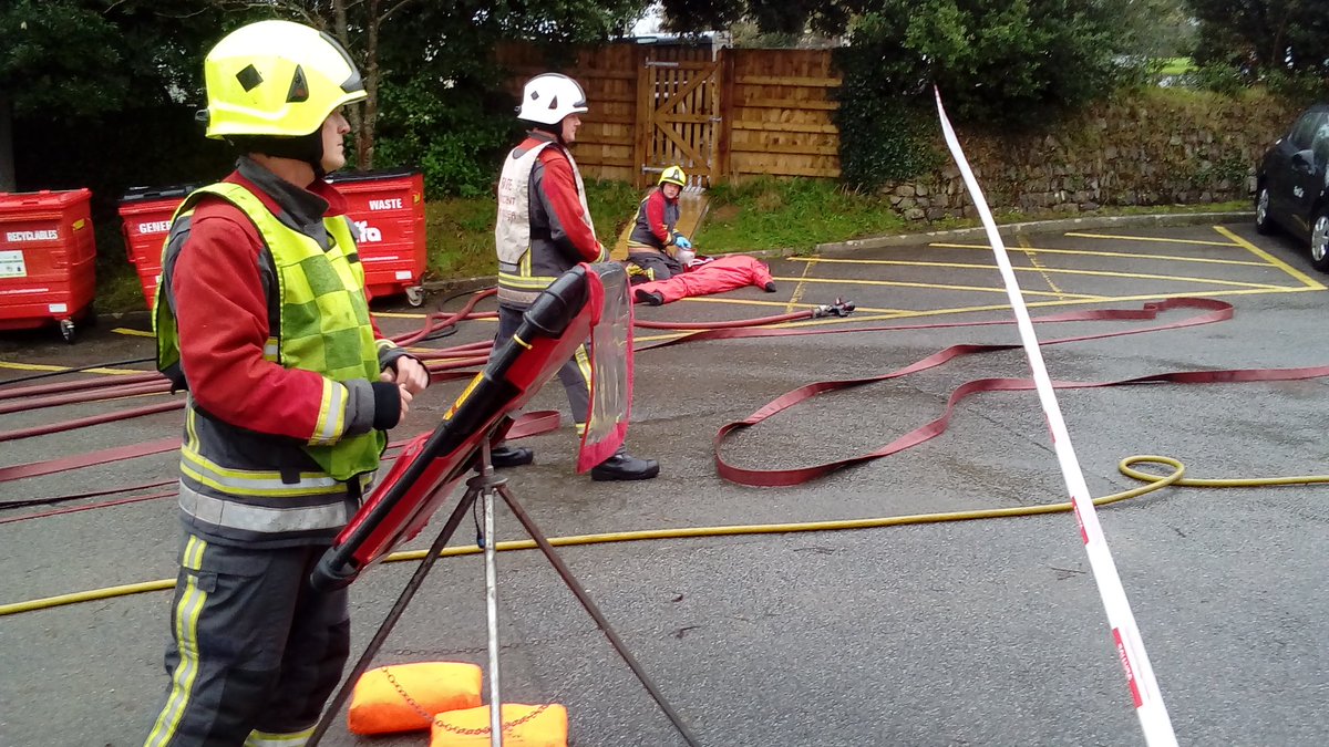 SM_Addinall's tweet image. @TruroCFRS orange watch compleated thier audit today, great attitude and performance. Well done all! #audittime