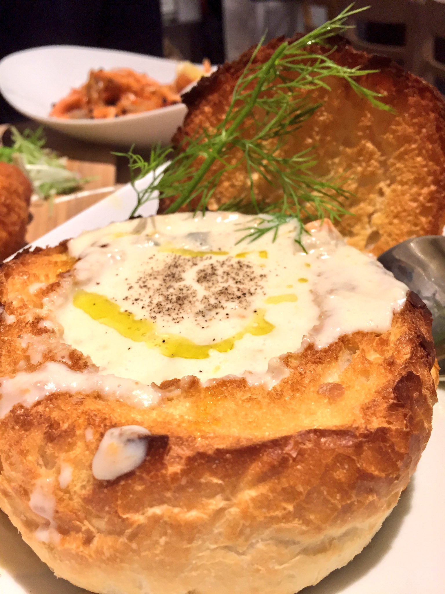 おいでよ名古屋 おいなご Shrimp Pointのブレッドボウルクラムチャウダーを食べに 名古屋においでよ エビのミンチカツ等のエビ料理ももちろん美味しいお店で 名古屋の夜を過ごしていってねー 飯テロ おいでよ名古屋 おいなご Shrimp Pointのブレッドボウルクラムチャウダーを食べに 名古屋においでよ エビのミンチカツ等のエビ料理ももちろん美味しいお店で 名古屋の夜を過ごしていってねー 飯テロ