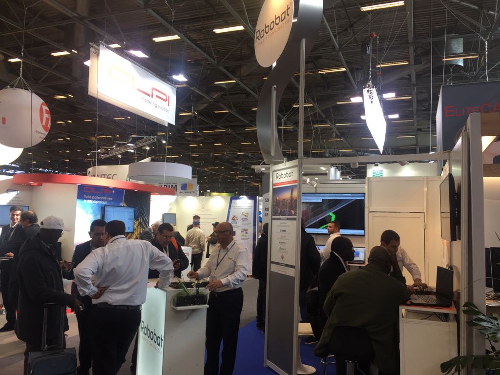 Robobat_Maroc's tweet photo. Ce matin au #Batimat. Toute la team #Robobat est en place pour vous accompagner en #BIM et #ingénierie_BTP.
@MondialBatiment https://t.co/2iaWHOuR6l
