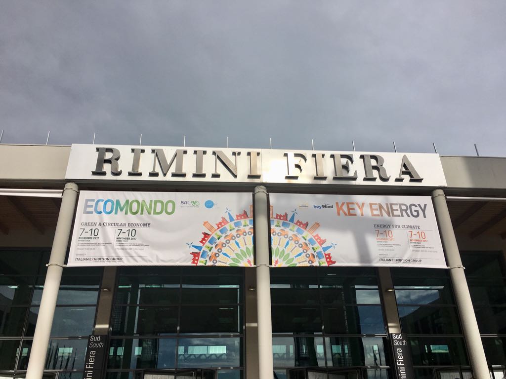 GioFanari's tweet photo. Oggi inizia @Ecomondo e su @tuttogreenLST c'è il mio articolo con alcuni appuntamenti da non perdere :) Ci vediamo in fiera! https://t.co/wCIRaMZZVV