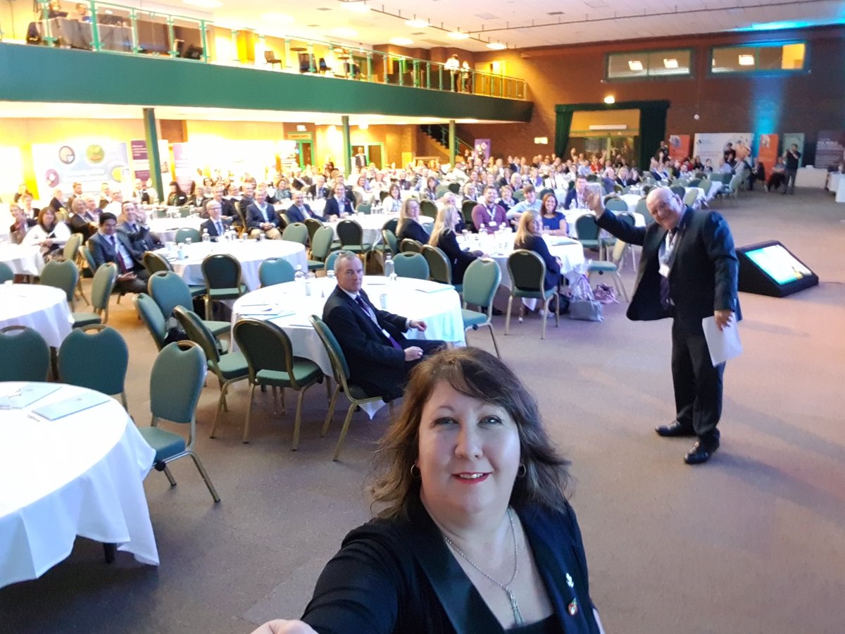 RIFT_Actuators's tweet photo. #SmartActSelfie at #HWcon Fabulous crowd https://t.co/xa9Rraz9kT