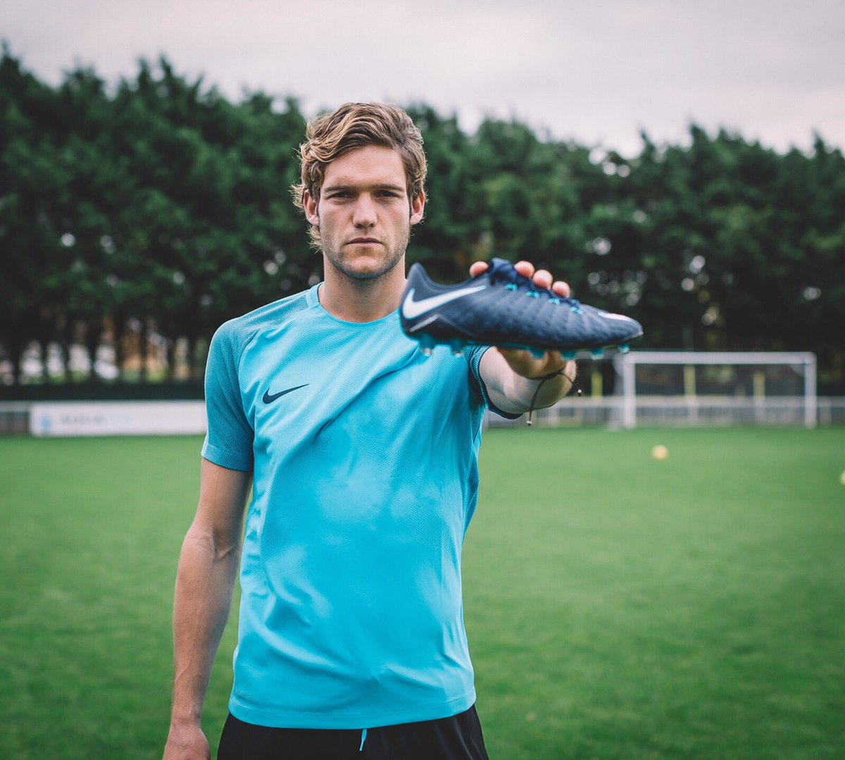 marcosalonso03's tweet photo. #PLAYICE #HYPERVENOM @nikefootball  

https://t.co/FxiHYG0E2w https://t.co/Fw1uMDna3E
