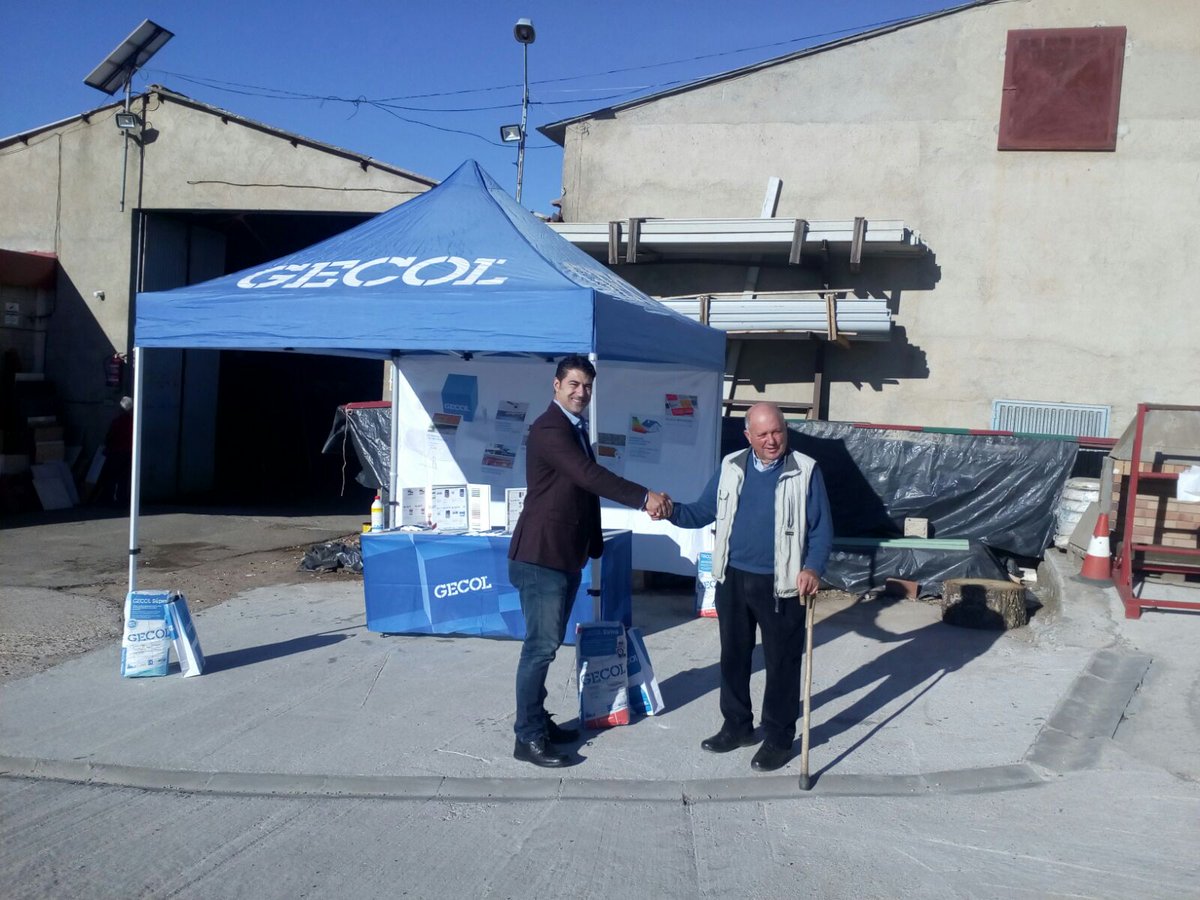 GECOLoficial's tweet photo. Ayer otra jornada PVA en Almacenes Noroeste, en Matellanes de Aliste, Zamora con  @MMorteGECOL acompañado de los D. Domingo Rivas e hijo https://t.co/agtA8XHByx