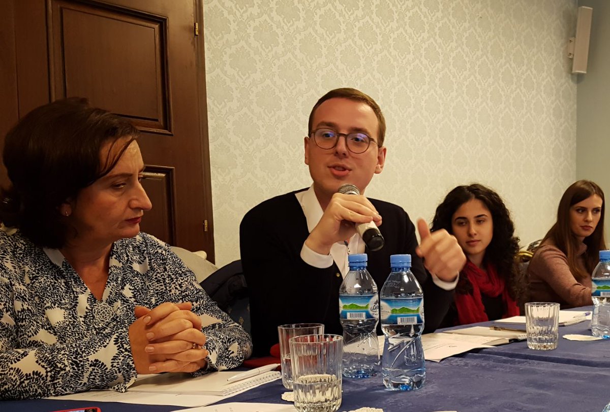 OSCEinAlbania's tweet photo. Excellent roundtable, diverse views on #Albania #GenderBarometer, organized by National Platform for Women #NPfW w/ @OSCEinAlbania support. https://t.co/TxUuxkkyI1