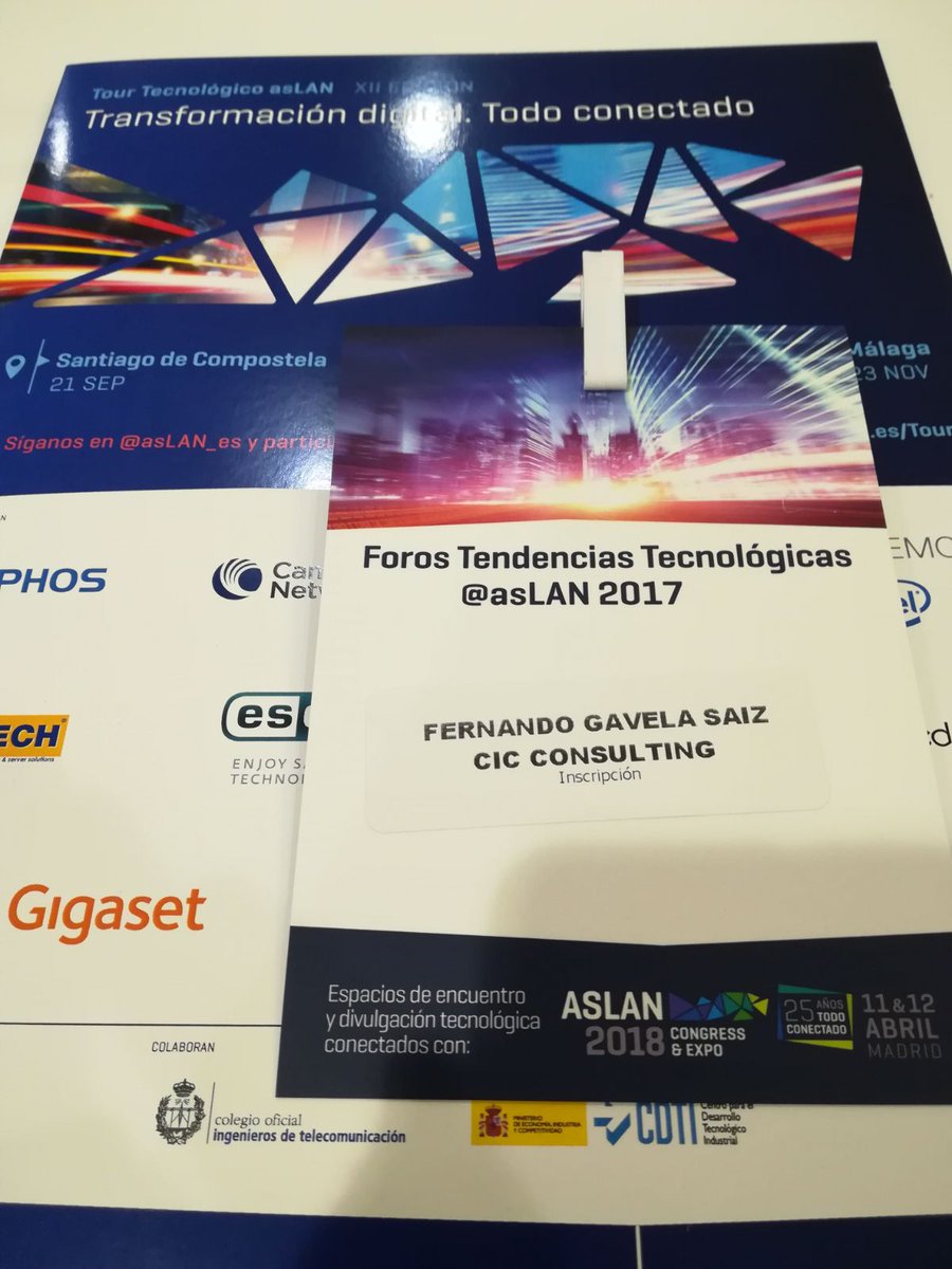 CICactualidad's tweet photo. CIC en el Foro Tendencias Tecnológicas "Todo conectado" @aslan_es #BigData #DataCenter #TransformacionDigital #ASLAN2017 #Tecnología #IoT https://t.co/cv1sHJnsqd