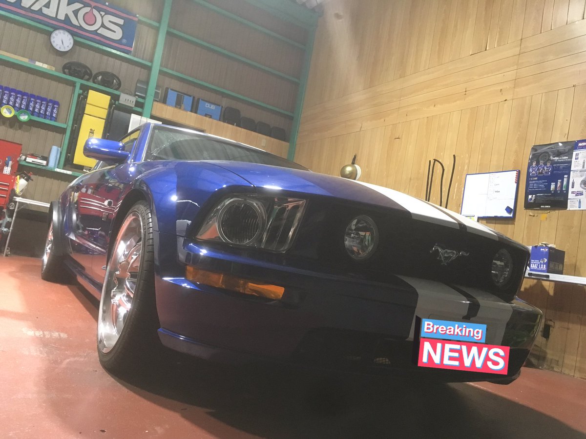 _KingProject_'s tweet photo. マスタング無事車検通りました！
フル純正に戻しました(笑)
ここまで凄く大変だった……
なんとか無事に通ってよかったです🤗

カスタムカーの車検等
まずはご相談ください！！ https://t.co/gGWEu8ofnm
