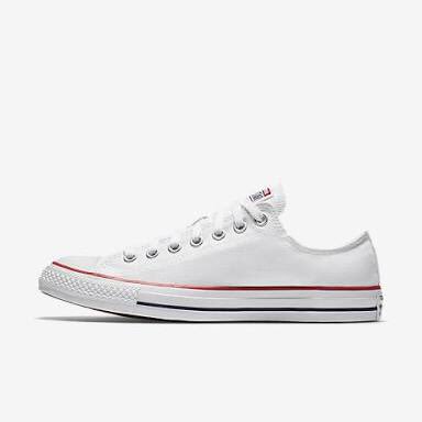 Djayrhhee's tweet photo. Let’s settle this once and for all. 
RT for All Star
Like for Vans 
#ChooseDay https://t.co/xuNucRQkKS