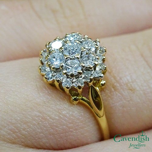CavendishYork's tweet photo. Let's start our #Tuesday off with a bit of #sparkle! https://t.co/XAtqqFkQ2W #cocktailring #diamondclusterring #diamondring #diamonds https://t.co/TiulIVSSzn