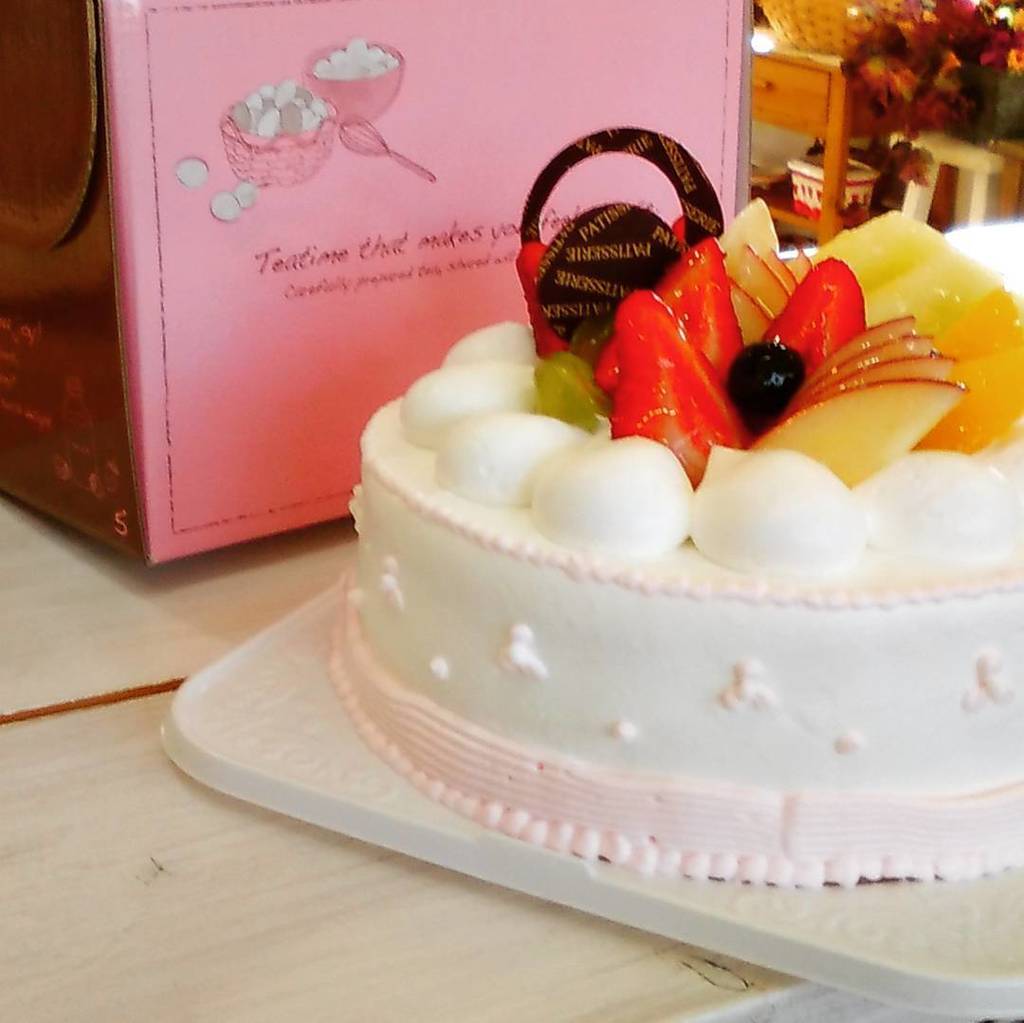 Savoir Auf Twitter 生ケーキ 5号 サボワ Savoir 生ケーキ 5号 都城ケーキ 都城 宮崎 November 07 17 At 06 06pm