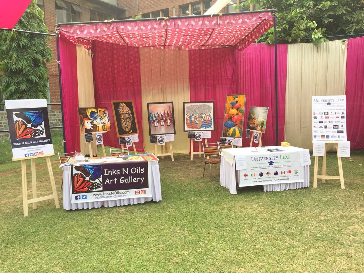 Inks_N_Oils's tweet photo. #InksNOils #ArtGallery was the #ArtPartner with #Abstractions -The Fine Arts Society, #Hinducollege for their annual event #Rangsrijan https://t.co/JAKCWufRW7