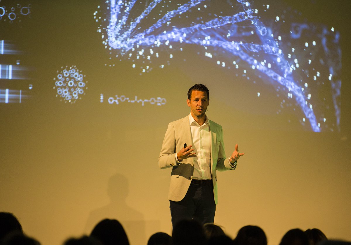 We trappen af met <a href="/christiankromme/">Christian Kromme</a> Hoe ziet de toekomst van het vak eruit? #VOS17