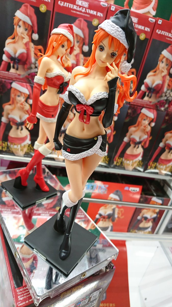 名古屋レジャーランドささしま店 Ar Twitter プライズ ワンピース Glitter Glamours Nami Christmas Style 入荷しました 今回はナミがサンタの衣装で登場です カラーは赤と黒 どっちもいやらしいフィギュアです ワンピース ナミ