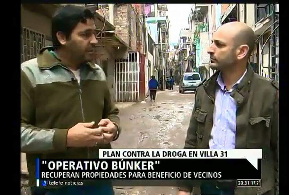 La guerra contra el narcotrafico la ganamos entre todos. Es una batalla difícil que hace mucho tiempo empezó y que es difícil de erradicar.
