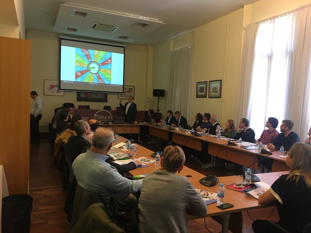 jaume_aranda's tweet photo. @SageSpain y @Dos_Control presentando a las Pymes la realidad del futuro que el mundo a tiempo real nos presenta ya hoy https://t.co/vsOfm8L73Z