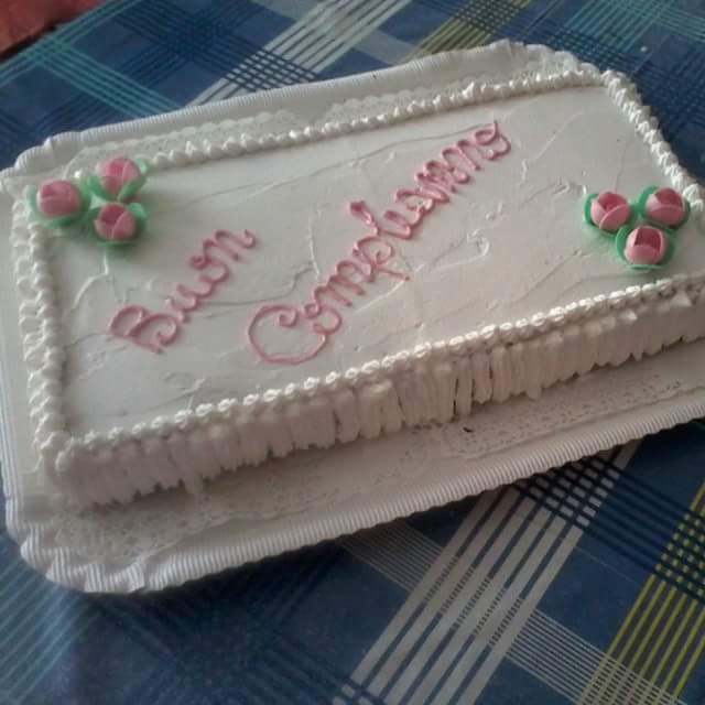 Mestolandoconol's tweet photo. Torta di compleanno classica
#torta #compleanno #food #foodbloggers #dolce #homemade #homecreation https://t.co/uJcfsDEyDn