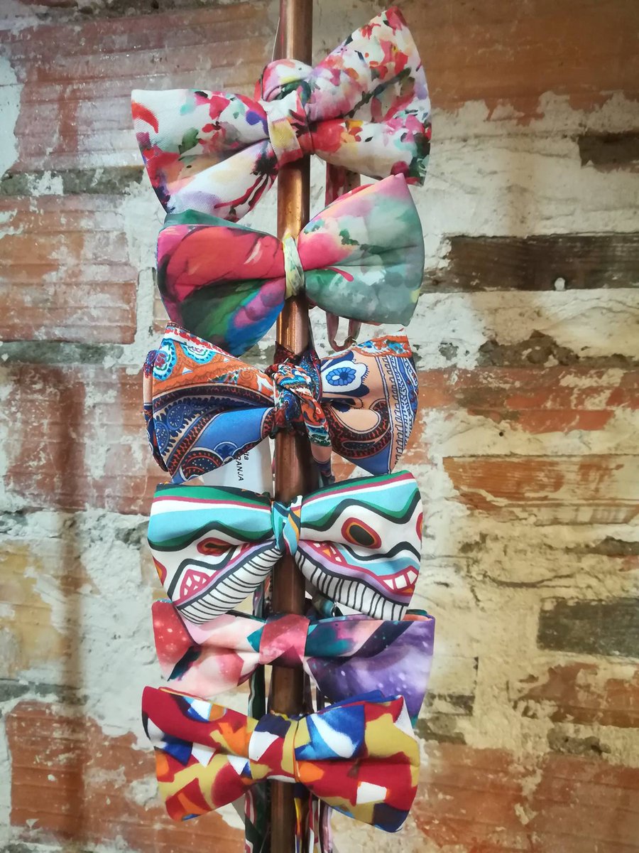 Bahnhof Shop tweet media