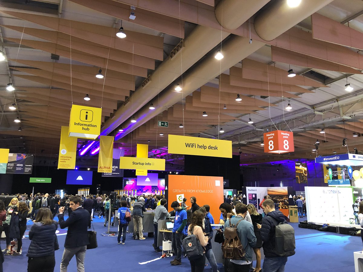 KY_F's tweet photo. Day-1 #WebSummit #AXAatWebSummit #LifeAtAXA https://t.co/wJim4i6Zvf