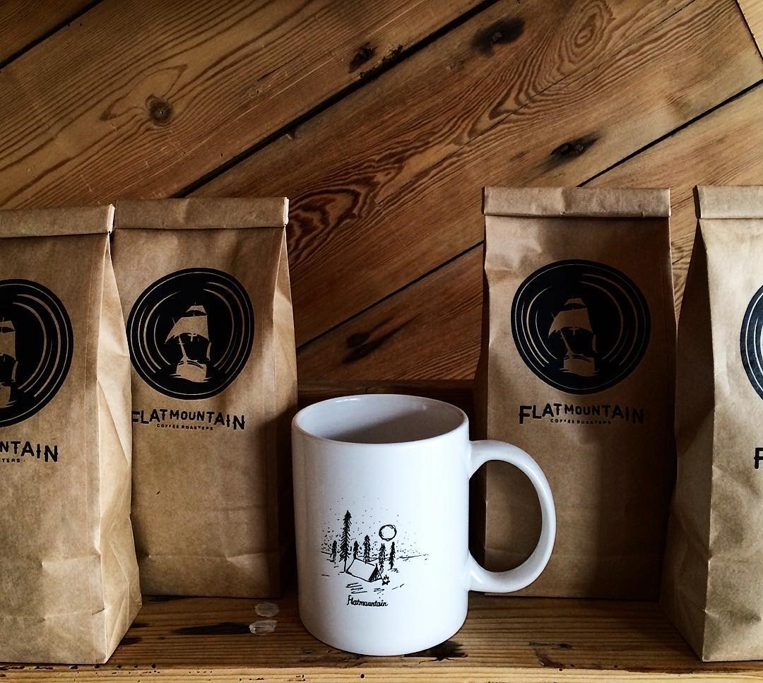 afdbfoodcuisine's tweet photo. @afdbfoodcuisine @afdb When you’re in #CapeTown join #Flatmountain #Coffee #Roasters for #unique #African #blends https://t.co/aYBXMaMhbE https://t.co/bQ074mkE4n