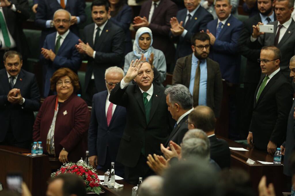 ZeybekciNihat's tweet photo. Cumhurbaşkanımız, Genel Başkanımız Sn @RT_Erdogan, #AKParti Grup Toplantısında konuşuyor. #MilletHizmetYolunda15Yıl #DurmakYokYolaDevam https://t.co/uC950zp4Zo