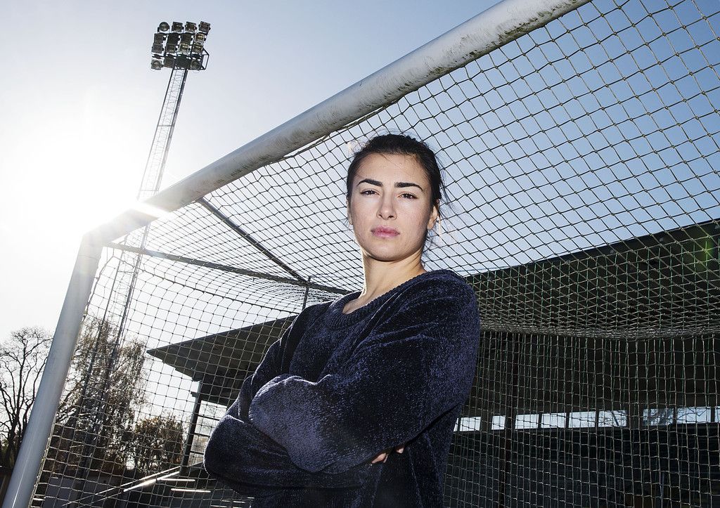 hd_sporten's tweet photo. Stor intervju med målvakten Zecira Musovic från Helsingborg: "Familjen har lärt mig att hålla ut." https://t.co/a5QDZRhOhp #twittboll https://t.co/Ph8Z2EA9fw