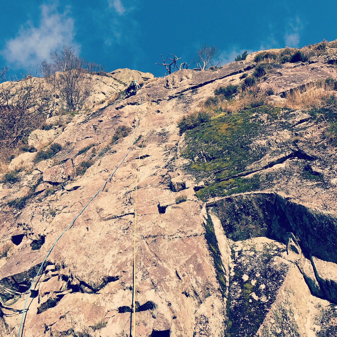 Kat_Loveday's tweet photo. Kitted out thanks to #WCS17
Climbing Digitation MVS - Wallabarrow Crag - Lakes.
@rab_equipment @3rdROCK @womenclimbs #tradclimbing https://t.co/eb4vVeurTM
