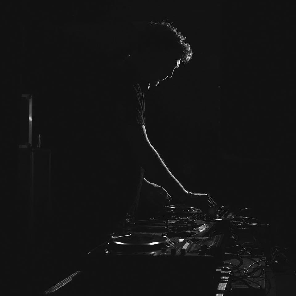 TONIGHT | Your weekly fix of future sounds w/ @om_unit <a href="/EndgrainMusic/">Endgrain</a> <a href="/Lazare__Hoche/">Lazare Hoche</a> +more | LISTEN TONIGHT 8-10pm 2ser.com