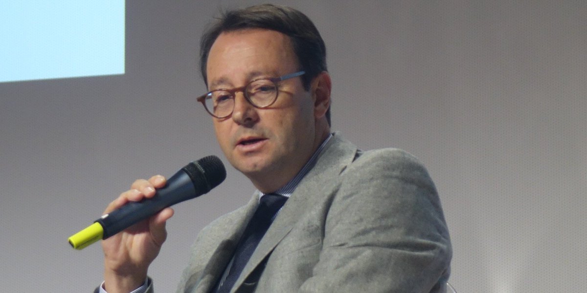SportBusiness_C's tweet photo. #Sporsora #SBDAY17
#PascalGrizot #RyderCup2018: "L'impact économique devrait être supérieur aux objectifs de 250 M€" https://t.co/3B0rK2Qpfi