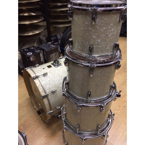LoveriMusic's tweet photo. #Offertissima #USATO da @LoveriMusic @YamahaDrums #Batteria #acustica #BEECH #CUSTOM #YAMAHA
https://t.co/bepZ5td5Vn https://t.co/gG48nbssOw