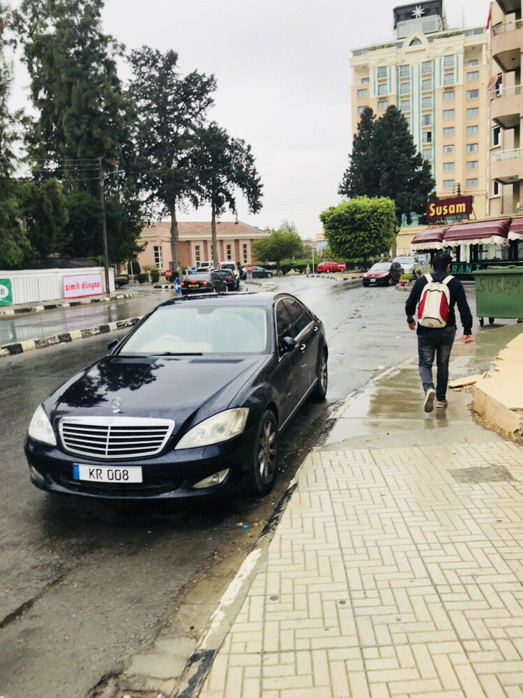 AliJanx's tweet photo. If someone is following you , we know something will be happening 👀👀👀 https://t.co/CTfhAeFo03