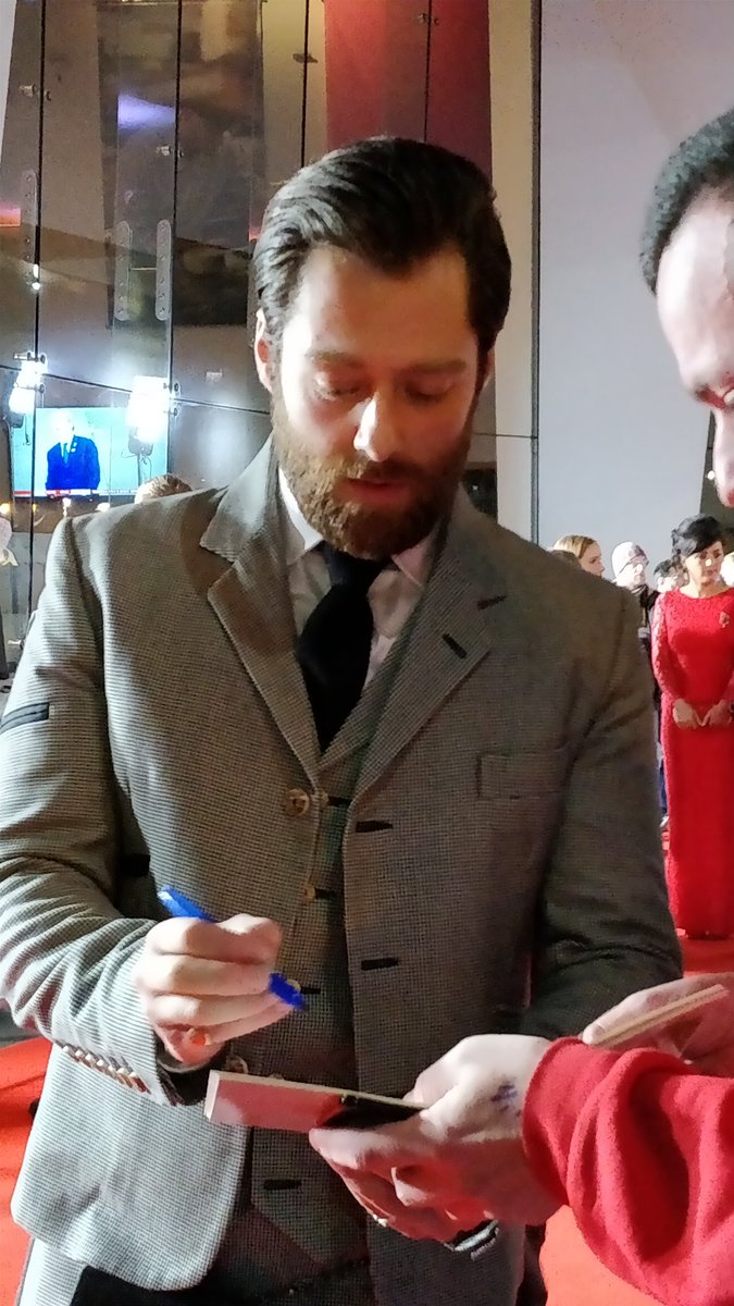 sassenach_tours's tweet photo. #RichardRankin on the red carpet at the #BAFTAScot17 #BAFTAScot2017. He is adorable. https://t.co/jz60IoXbiI