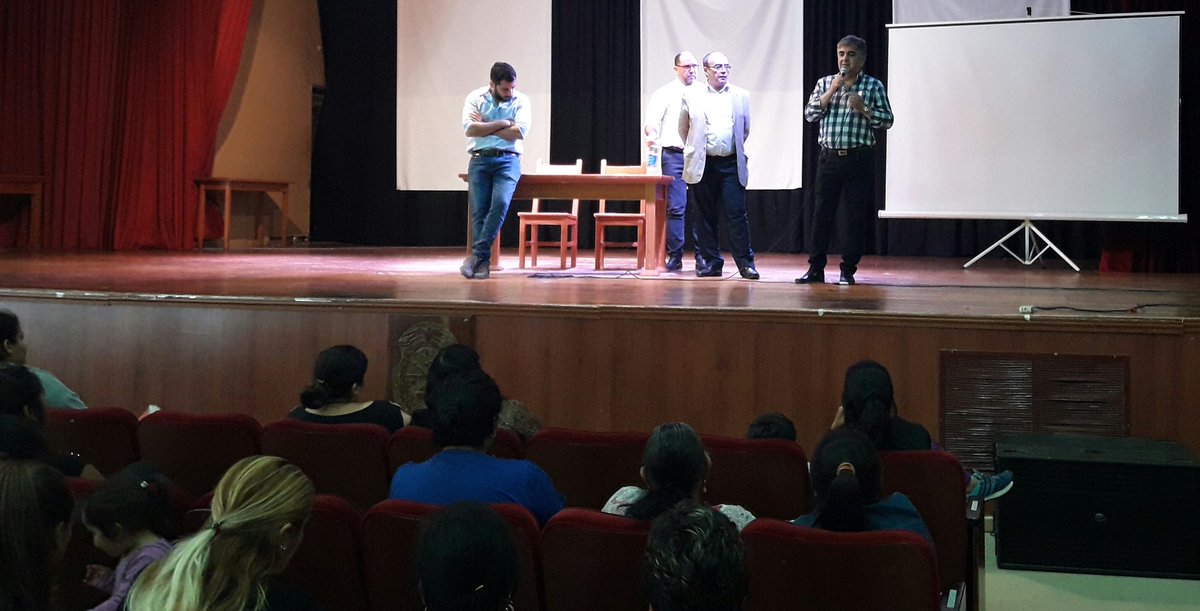 UEPLaRioja's tweet photo. Cuarta clase GUIAR, sala académica UNLaR. Titulares programa "ELLAS HACEN" https://t.co/AADm8pJnY9