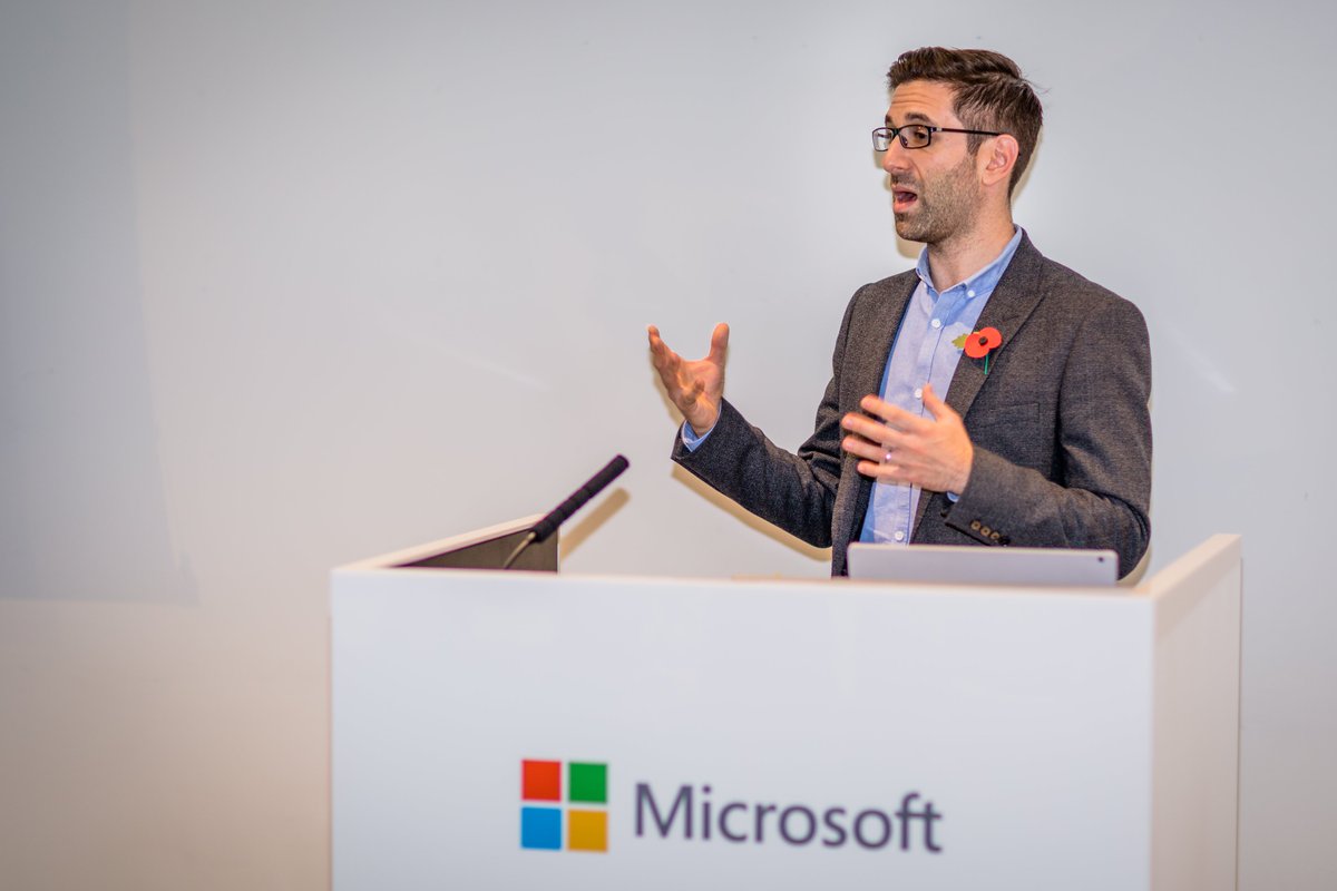 WestLBusiness's tweet photo. Thanks to @simonaldo and @vikasar we now know a lot more about how to use search engines! #TechWestLondon @Microsoft @bing #betterwithbing https://t.co/dOtJw5amfQ