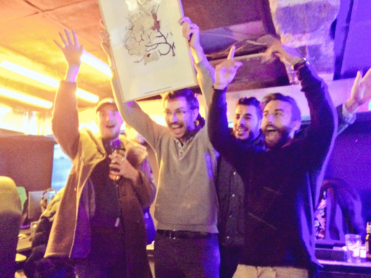 esportseries's tweet photo. L'édition 2017 de l'#eLigueDeLaPub c'est fini! Bravo aux gagnants🏆: @yrparis au global 🎮, @Ogilvy_Paris sr COD🔫 et @DigitasLBi_FR sr FIFA ⚽️ https://t.co/fF9jlk9xZU
