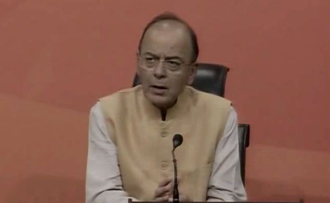 JayasreeVijayan's tweet image. We were prepared before the decision,govt &apos;d made all arrangements beforehand
@ShashiTharoor FMJaitley on #notesban