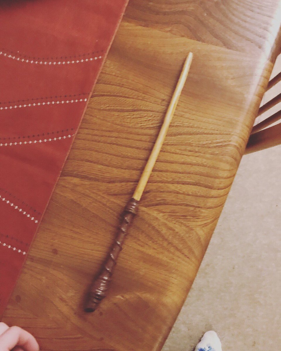 BeaconActors's tweet photo. So which wand should our fairies be gifted with this Christmas? https://t.co/HBnWsF6qlt
