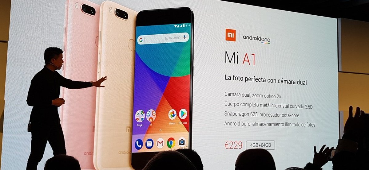 computerhoy's tweet photo. Xiaomi venderá en España:

📱Mi A1 (4+64GB) por 229€
📱Mi MIX 2 (6+64GB) por 499€

#LaEraXiaomi https://t.co/JKPkCmWkRv