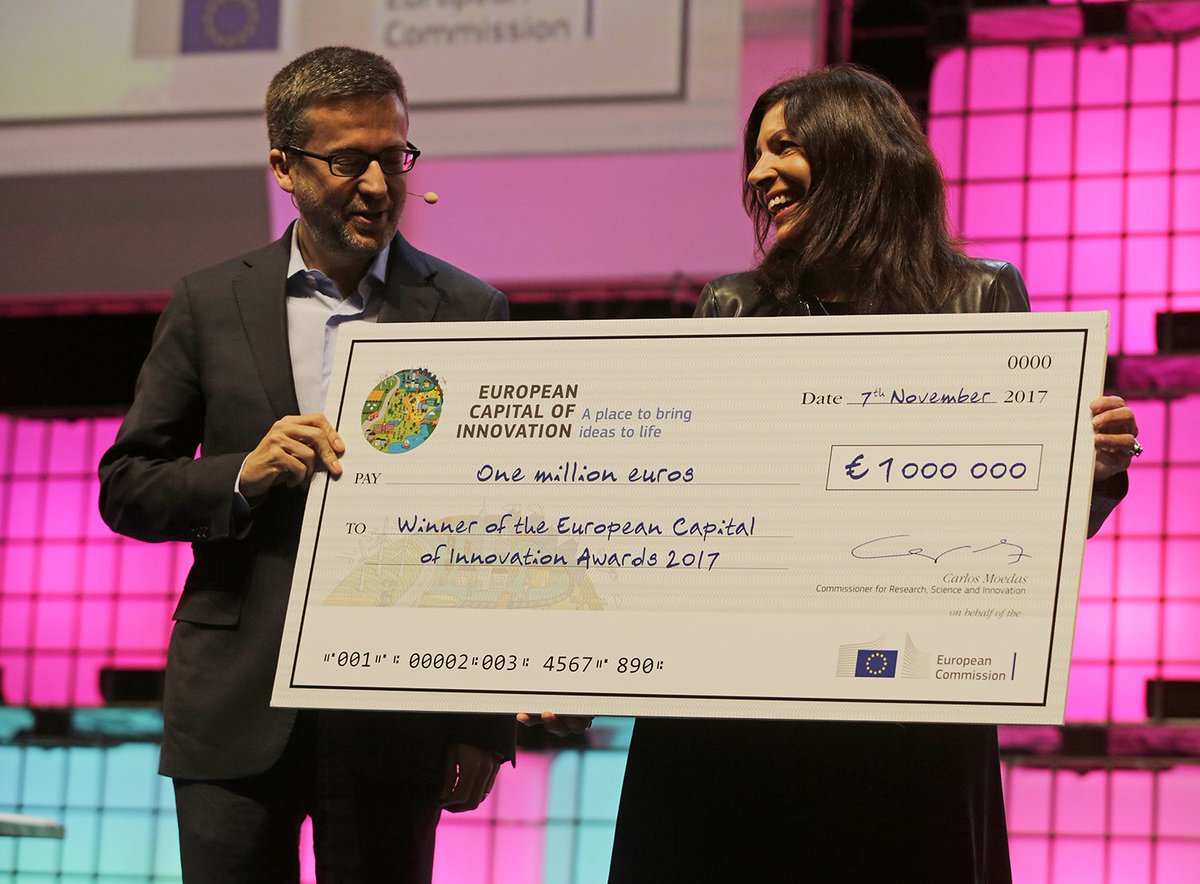 Moedas's tweet photo. w/ #iCapitalAwards we acknowledge cities that are not afraid to experiment &amp; involve citizens in testing new ideas 
https://t.co/BQB2TNDJin https://t.co/vhHmXzdmLx